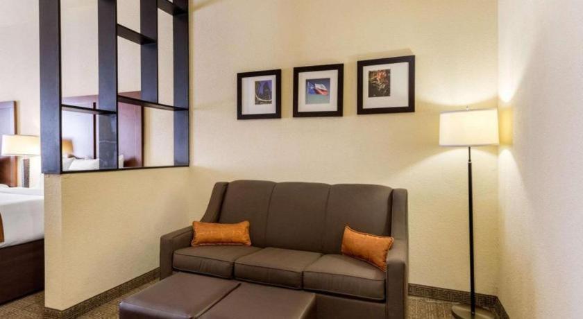 Hotel Comfort Near Nasa - Clear