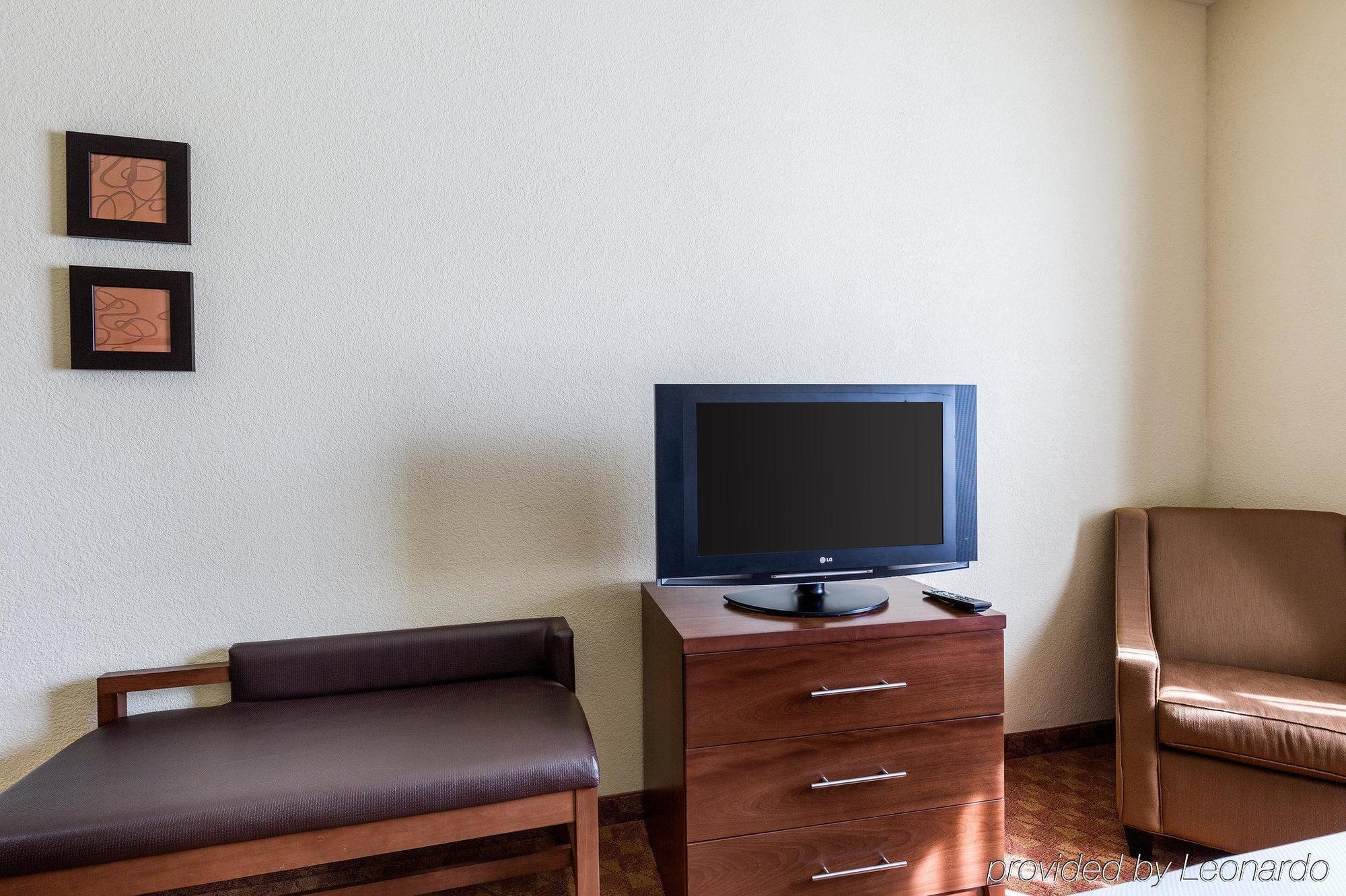 Comfort Near Nasa - Clear Hotel Webster