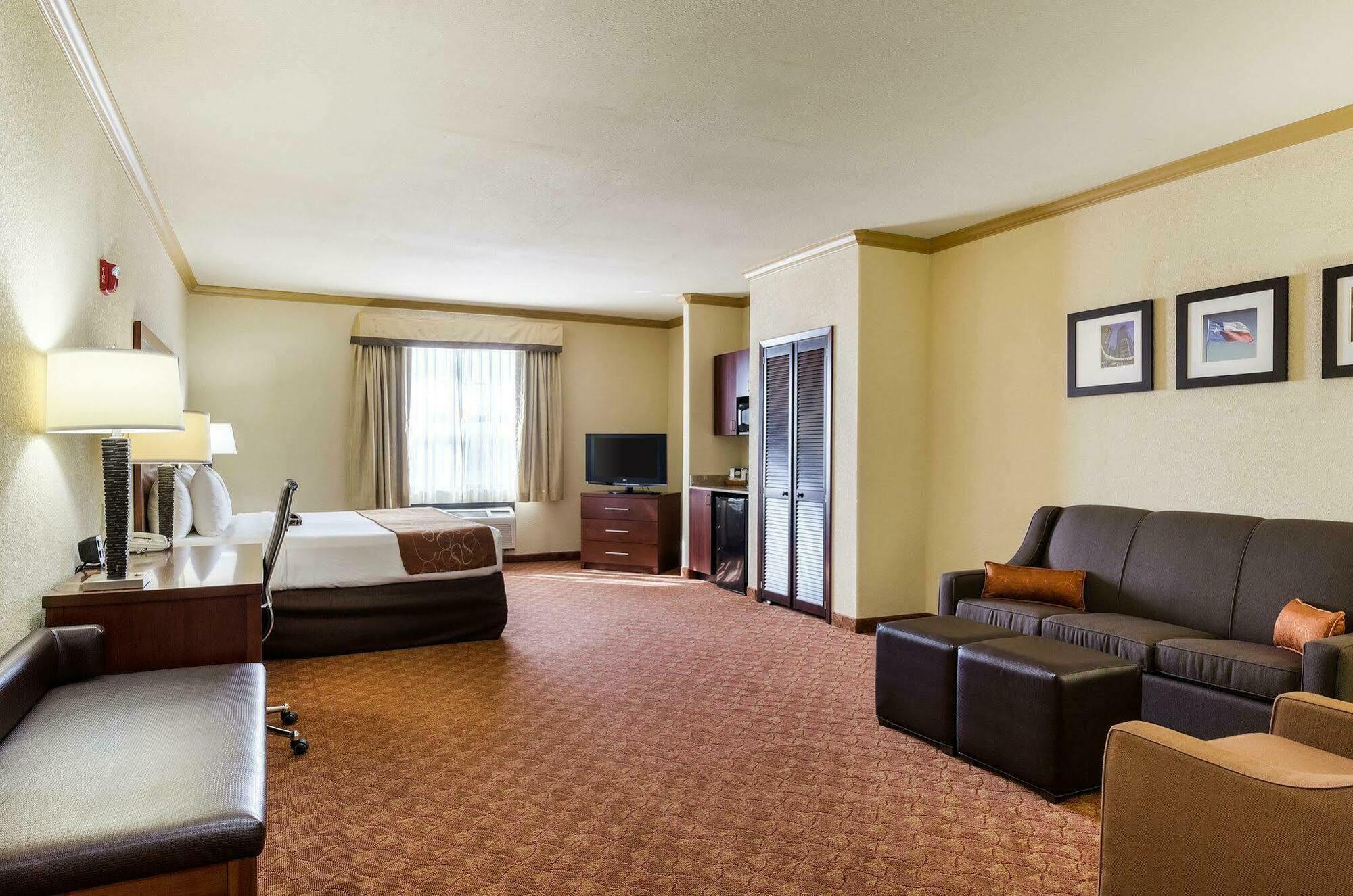 Hotel Comfort Near Nasa - Clear